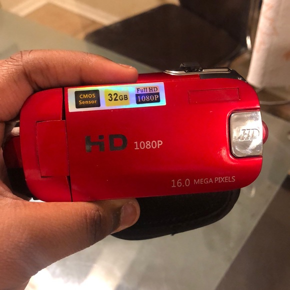 Camera - Picture 2 of 7